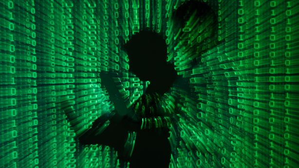 Falla Google e Apple, milioni di utenti a rischio attacco informatico
