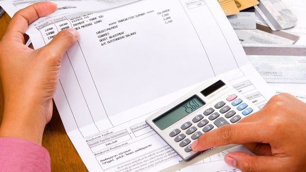 Aumento bollette, perché sono attesi rincari nei prossimi mesi