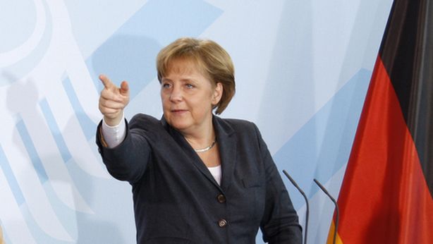 Merkel dà ancora lezioni a Italia. Governo: “Pensi alla Germania”