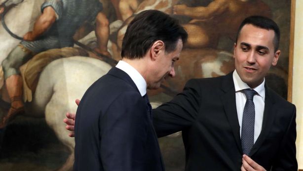 Governo: “Reddito di cittadinanza geografico”. Di Maio: “Solo per italiani”