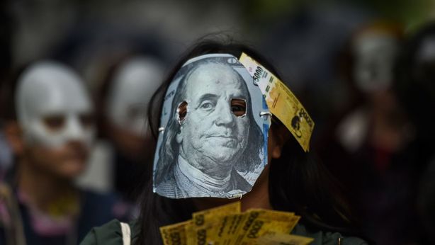 Inflazione, Deutsche Bank critica la Fed: è una “bomba ad orologeria”
