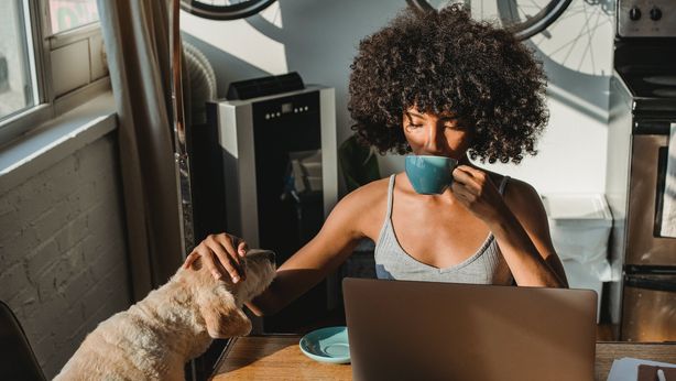 Istruzione e condizioni di lavoro migliori: il benessere sul luogo di lavoro