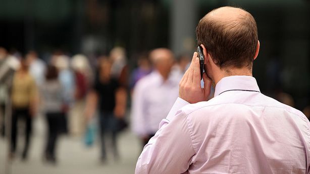 Salute: cellulare favorisce il cancro? Per i giudici sì