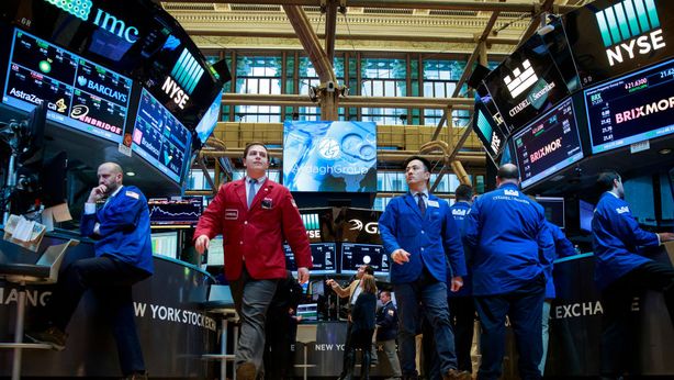 Mercati incerti dopo la Fed nell’Opec day, banche giù su timori bail-in