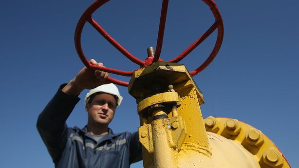 Russia: pagamento in rubli, mossa diplomatica di difficile attuazione