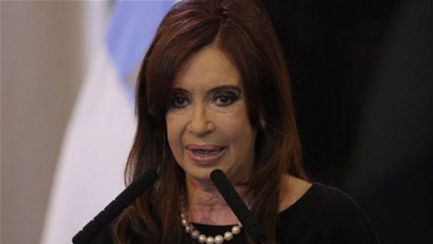 Argentina: Kirchner dimessa, salta campagna elettorale?