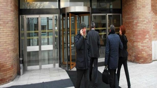 Mps: la Borsa può attendere