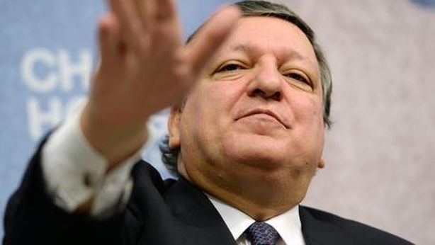 Ue, Barroso chiede una nuova manovra all’Italia