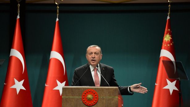 Turchia va al ballottaggio, prima volta nella storia