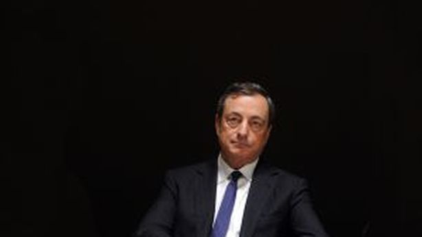 Draghi: “non distruggete ancora le banche”