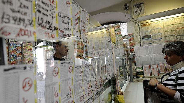 SuperEnalotto da record a Napoli: come si incassa e le tasse da pagare