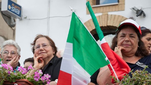 Italiani più euroscettici di tutti: 6 su 10 anti Ue