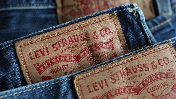 Levi Strauss & Co: calo ricavi e guidance