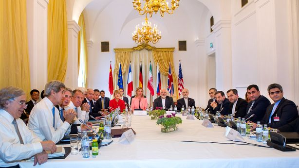 Nucleare Iran: nessun accordo, ma Ue proroga stop sanzioni