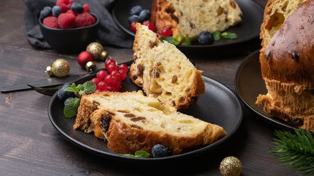 Italiani stringono la cinghia per il Cenone di Natale, spesa in calo del 5-6%