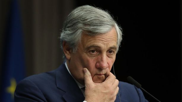 Manovra, Tajani: “la bocciatura Ue? L’Italia rischia molto”