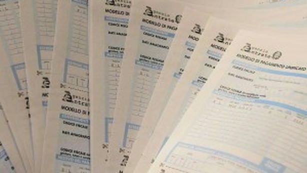 La beffa: per sei milioni aumento Irpef