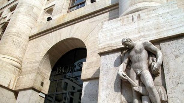 Borsa Milano negativa nel giorno di Renzi premier