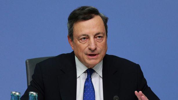 L’Europa entrerà in recessione? Per Draghi sì. Ecco cosa dicono BCE e FMI