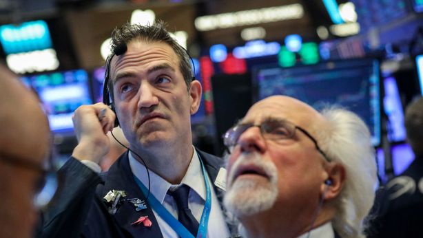 Mercati rimbalzano da peggiore settimana dell’anno. Boeing crolla 10%