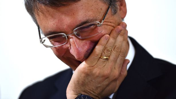 Bufera su Cantone dopo frasi cannabis