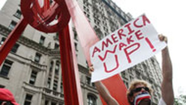 Wall Street chiude in rosso, aspettando il Pil americano