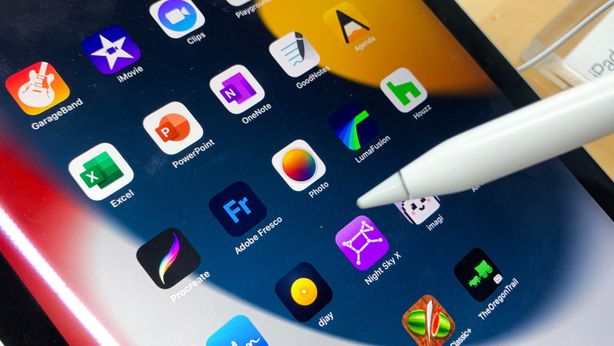 Apple ritocca al rialzo i prezzi delle app. Cosa c’è dietro l’aumento