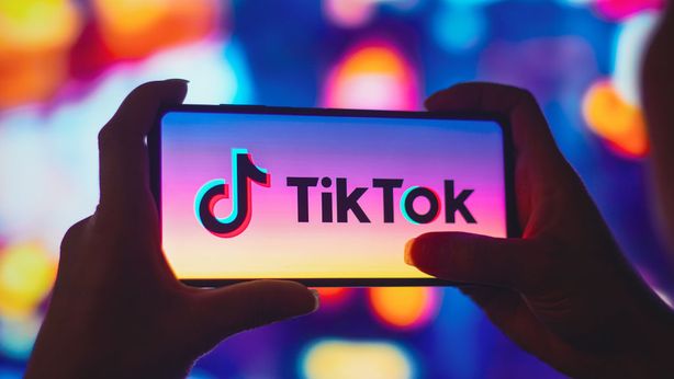 TikTok bandita dall’Unione Europea. Ecco perchè