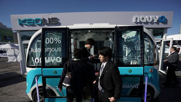 Autobus elettrici danneggiano industria petrolio