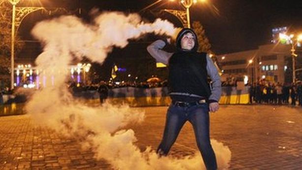 Crimea: parlamento proclama l’indipendenza. Rublo valuta ufficiale