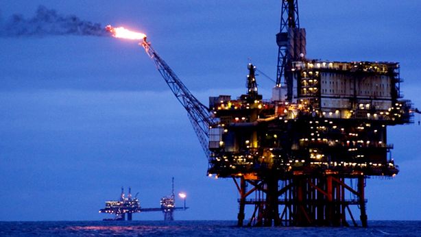 Petrolio sale ancora nonostante l’aumento delle scorte Usa
