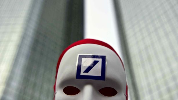 Deutsche Bank: dopo crollo utili, maxi piano per ridurre i costi