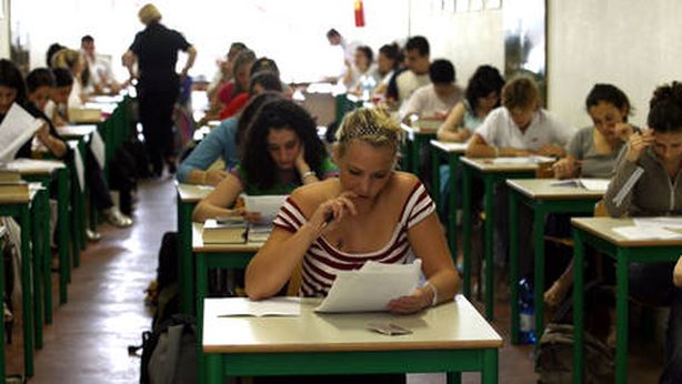 Sanita’ e istruzione dimenticate: stipendi insegnanti sotto la media