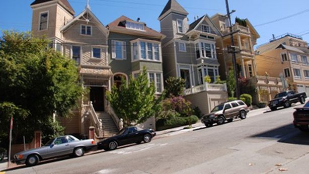 Miracolo economico in California? Prezzi boom per le case: +25%