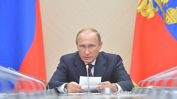 Siria, Russia lancia primi raid aerei