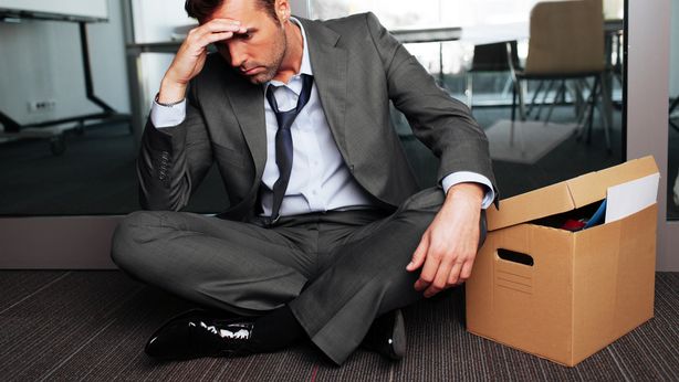 Disoccupazione senza freni, balza al 13%. Record da novembre 2014