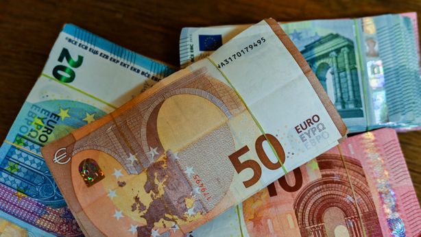 Addio reddito di cittadinanza: arriva l’assegno di inclusione. Chi può richiederlo