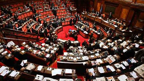 Taglio al numero dei parlamentari: primo sì in Senato