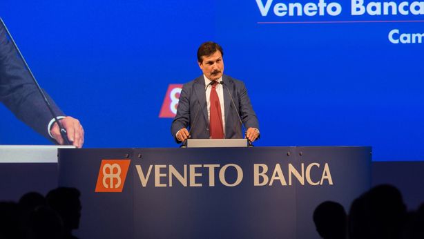 Banche italiane: troppi dirigenti e pure strapagati
