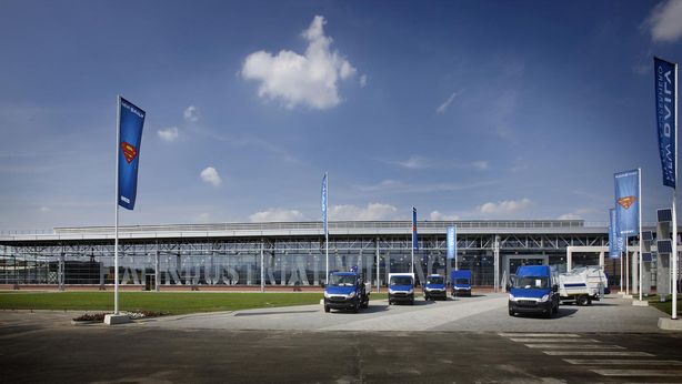 Tasse troppo alte in Italia, Fiat Industrial verso Regno Unito
