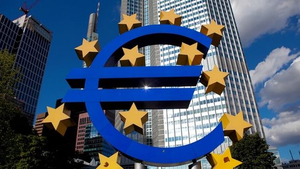 Euro: Volcker rule e salvataggio banca finanziato dalle rivali