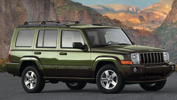 Chrysler richiama quasi 8 mila Suv difettosi