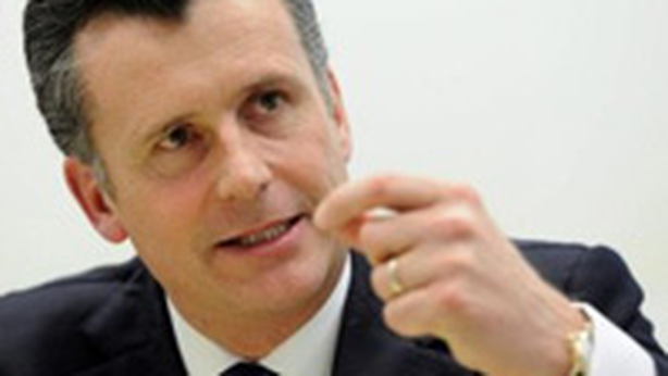 Ft: ‘Italia e Francia malati cronici, frenano crescita Ue’