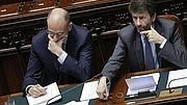 Stop fondi ai partiti. E spunta il “bonus mobili”