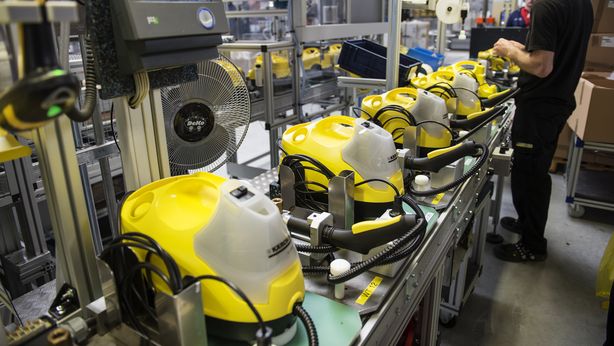Tonfo per ordinativi Germania, alert per export. Euro non basta?