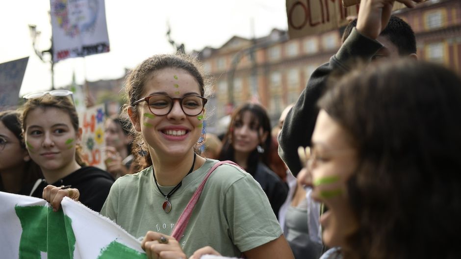 Gen Z al lavoro: è importante lo stipendio. Ma ha la precedenza quello dei sogni