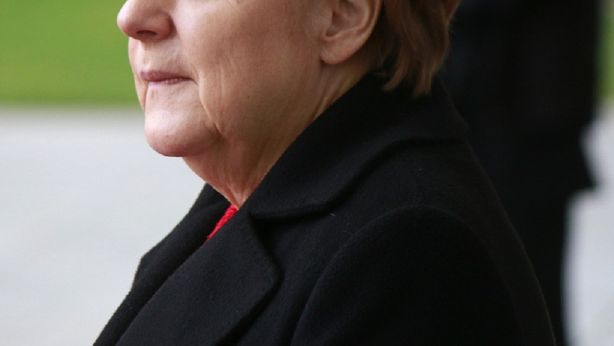 Paradosso Merkel: chiusura confini Austria può salvare il suo destino