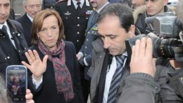 Ministro Fornero teme le Iene, lascia conferenza