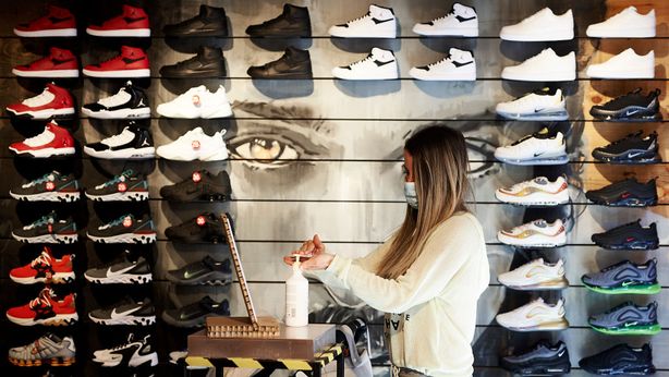 Osservatorio Stocard: ripartono i consumi in Italia. Boom per bricolage, sport e kids