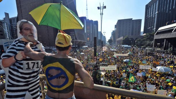 Scandalo Petrobras, fermato ex presidente Lula. Trema Rousseff